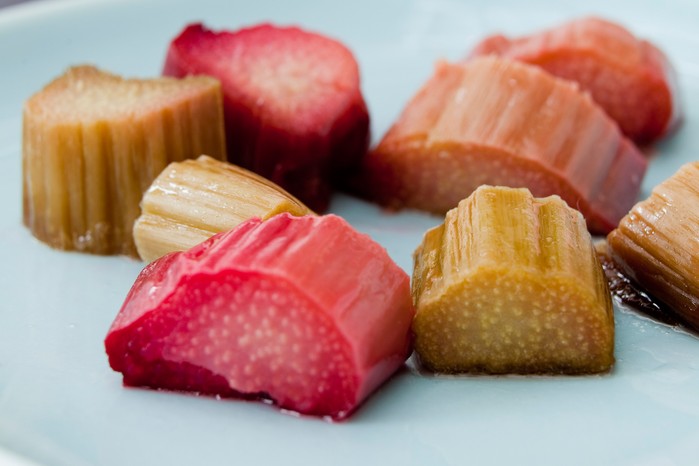 How to grow rhubarb - cooked rhubarb chunks